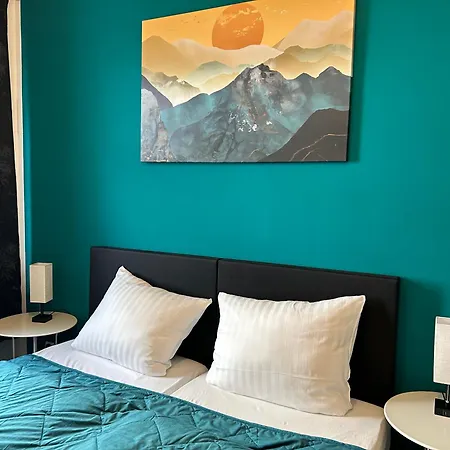 Homey An Der Schlachte *